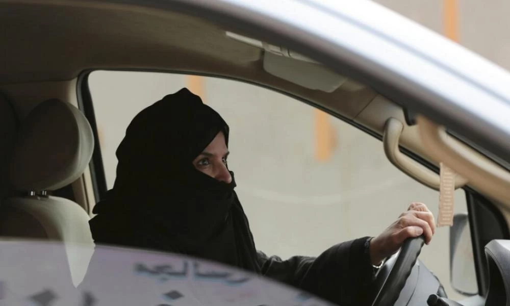 Γαλλία: Στο στόχαστρο Σαουδάραβας πρίγκιπας για σύγχρονη δουλεία